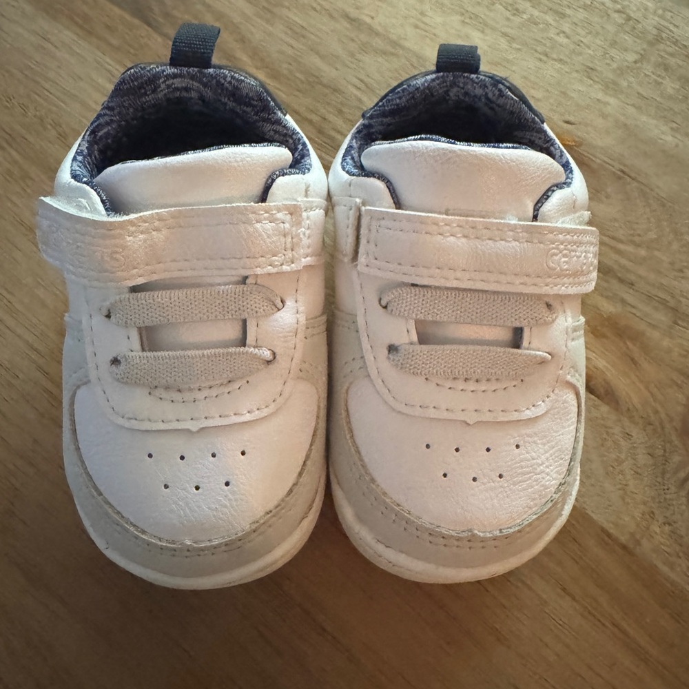 Carter’s White Velcro Baby Sneaker - Picture 1 of 5